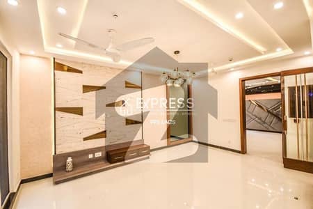 1 Kanal Beautiful Bungalow's Upper Portion With Servant Quarter Available For Rent In Eden City Near DHA Phase 8 Lahore At Super Hot Location