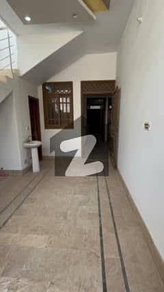 کمشنر سوسائٹی کراچی میں 2 کمروں کا 5 مرلہ مکان 2.15 کروڑ میں برائے فروخت۔
