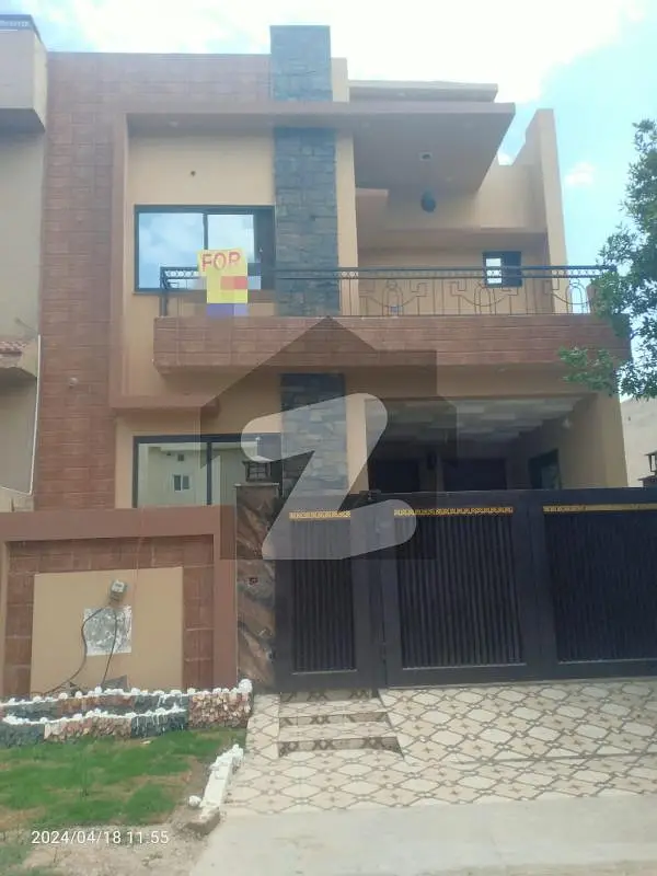 5 Marla Brand New Perfect For Living Ideal Location House For Sale in Crystal Block Park View City Lahore