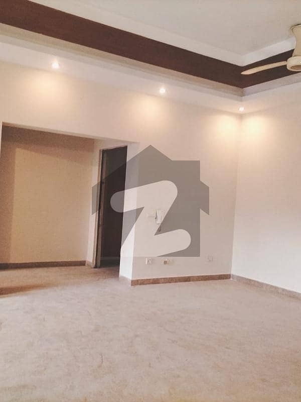 1 Kanal Luxury Hot Location House For Sale At Best Price