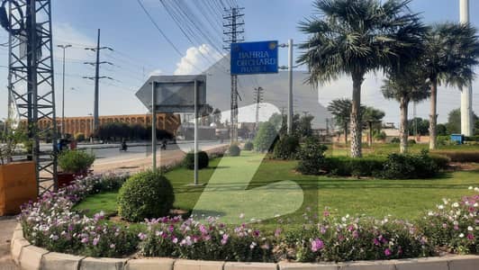 بحریہ آرچرڈ لاہور میں 1 کنال رہائشی پلاٹ 1.7 کروڑ میں برائے فروخت۔