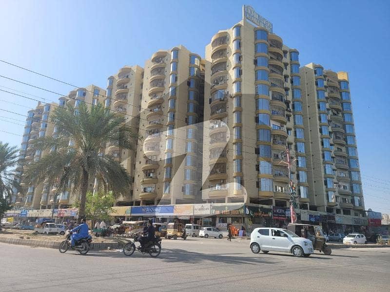 3200 Square Feet Spacious Flat Is Available In Scheme 33 For sale