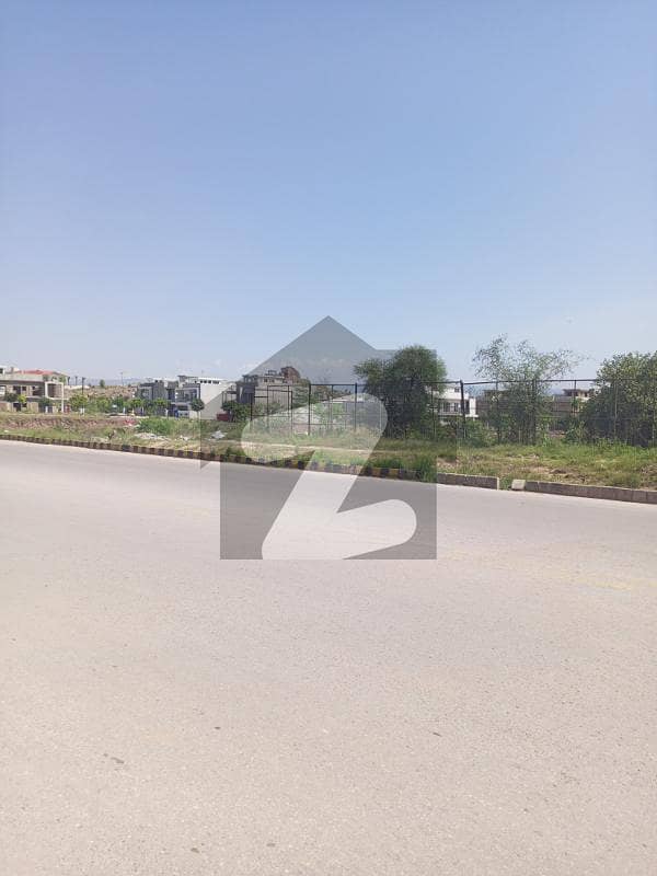 Sector A Street 21 Size 10 Marla plot available for sale.