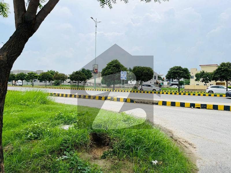 Corner 5 Marla Direct Approach Main Road Plot 237/1 For Sale In DHA 9 Prism Block K