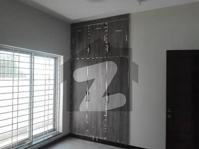 House 5 Marla For rent In DHA 11 Rahbar Phase 2