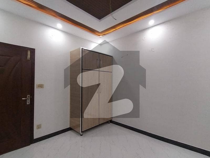 گلشنِِِ راوی ۔ بلاک ایچ گلشنِ راوی,لاہور میں 3 کمروں کا 5 مرلہ مکان 70.0 ہزار میں کرایہ پر دستیاب ہے۔