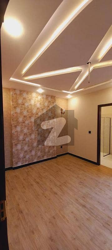 اتحاد ٹاؤن فیز ١ اتحاد ٹاؤن,رائیونڈ روڈ,لاہور میں 4 کمروں کا 5 مرلہ مکان 2.65 کروڑ میں برائے فروخت۔