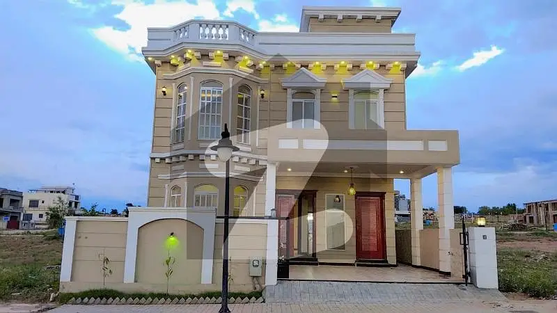 10 Marla Beautiful Spanish Villa is Available For Sale in Dha phase 05 Emaar islamabad