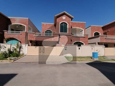10 Marla House Up For sale In Askari 3