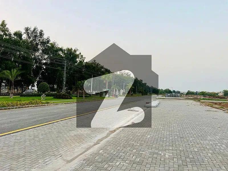 7.66 MARLA PLOT ON CANAL BANK ROAD AVAILABLE FOR SALE IN UNION LIVINGS