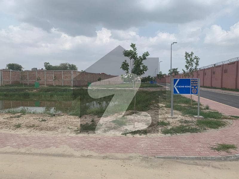Beautiful Location 12 Marla Corner Residential Plot For Sale In Nishter Extension Block Bahria Town Lahore