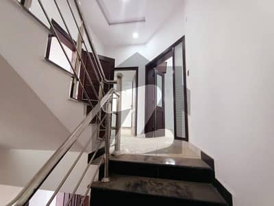 Stunning Prime Location 20 Marla Upper Portion In EME Society Available