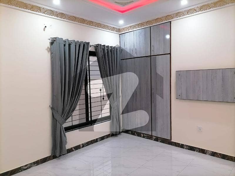 Prime Location 32 Marla Upper Portion For rent In Rs. 115000 Only