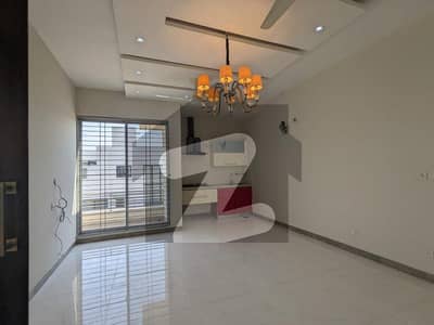 5 MARLA BEAUTIFULL BRAND NEW HOUSE FOR RENT IN DHA PHASE 5