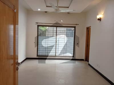 1 Kanal House For Rent In Good Location DHA Phase 1 J Block