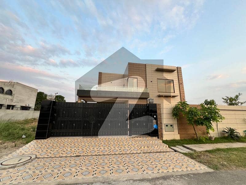 1 Kanal Ultra Modern Luxury House For Rent In B-Block Phase 6 DHA Lahore