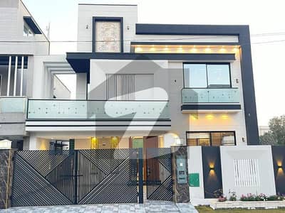 Brand new luxury modern House for sale at Bahria town Lahore