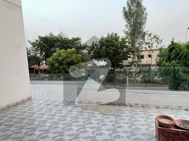 پیراگون سٹی ۔ ایگزیکیٹو بلاک پیراگون سٹی,لاہور میں 3 کمروں کا 4 مرلہ مکان 55.0 ہزار میں کرایہ پر دستیاب ہے۔