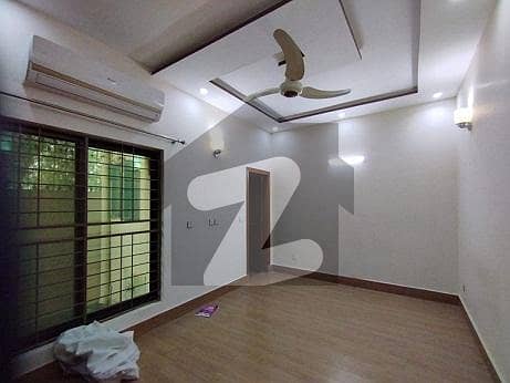 5 MARLA LIKE A BRAND NEW FULL HOUSE FOR RENT IN AA BLOCK BAHRIA TOWN LAHORE