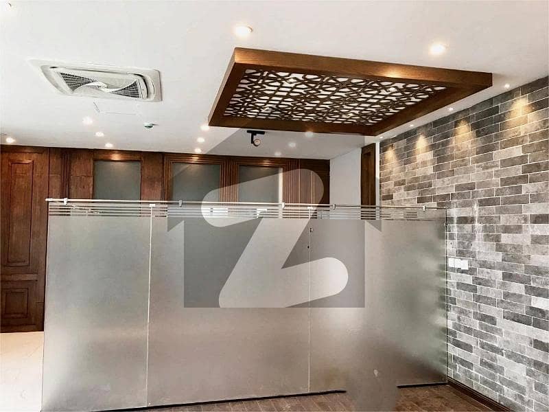 2800-SQF Office available for Rent 4th Floor Gulberg Green Islamabad