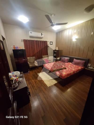 ڈیفینس رایا ڈی ایچ اے ڈیفینس,لاہور میں 4 کمروں کا 14 مرلہ مکان 9.1 کروڑ میں برائے فروخت۔