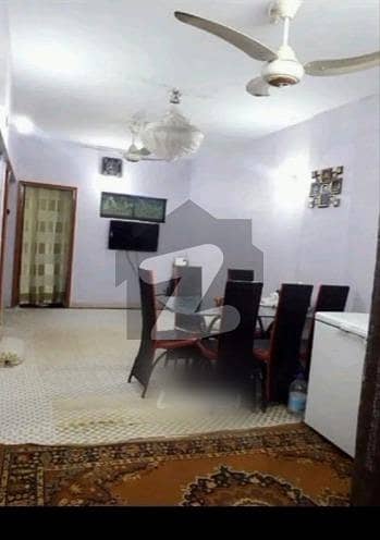 گلستانِِ جوہر ۔ بلاک 13 گلستانِ جوہر,کراچی میں 3 کمروں کا 7 مرلہ فلیٹ 1.15 کروڑ میں برائے فروخت۔