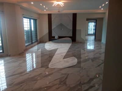 Brand New 10 Marla 3 Bedroom Apartment for Rent Askari 11 Sector D