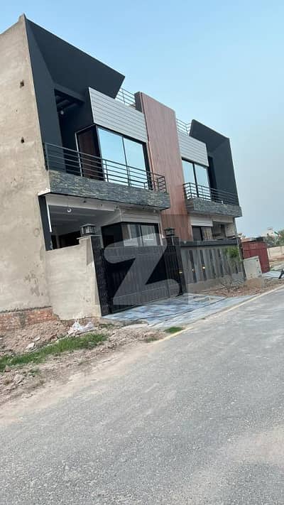 5 Marla Plot For Sale In Park View City Overseas Block, Near By Bahria Town, Lahore