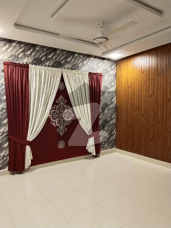 1 Kanal Beautiful Upper Portion Available For Rent In F-11 Islamabad