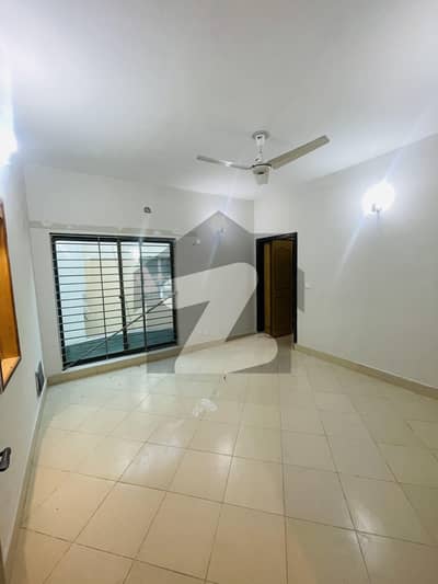 Beautiful 10 Marla Upper Portion For Rent In Chaklala Scheme 3