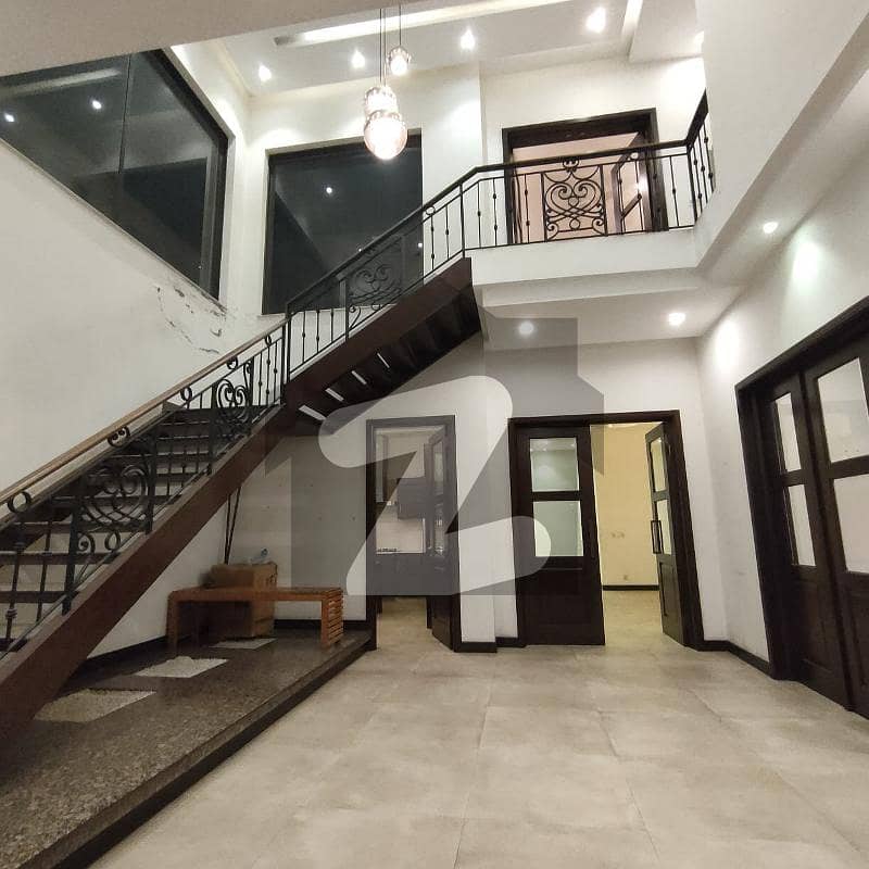 1 Kanal Modern House Available For Rent In DHA Phase 4 Block-DD Lahore
