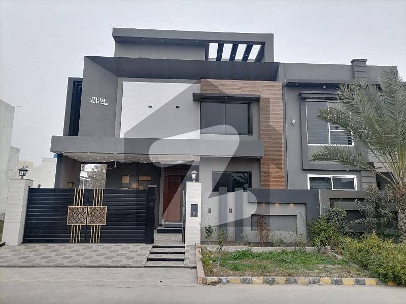10 Marla House For Rent In EE on 60ft road In Citi Housing Gujranwala