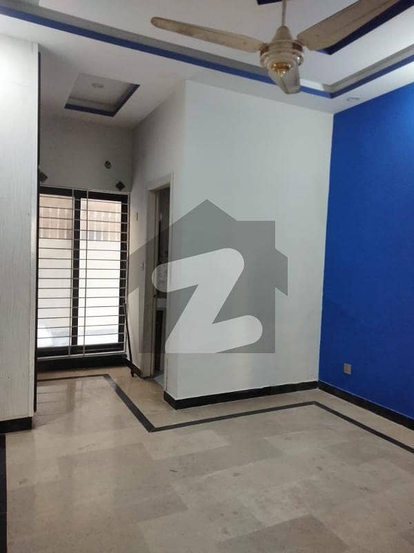 HOUSE For Rent 25*40 IN G13 ISLAMBAD