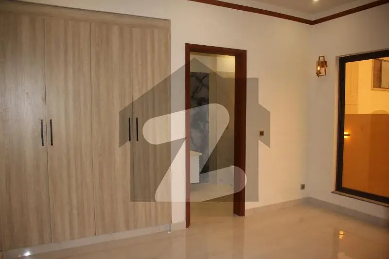 Prime Bungalow in Bahria Town Karachi Precinct 8 - Ideal for Family Living