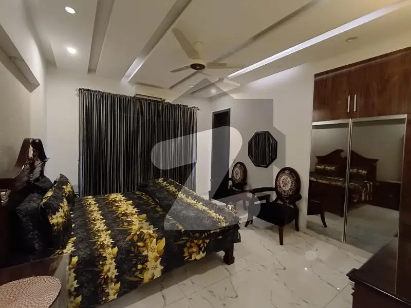 1 KANAL LIKE NEW FURNISHED HOUSE FOR RENT IN PHASE 5