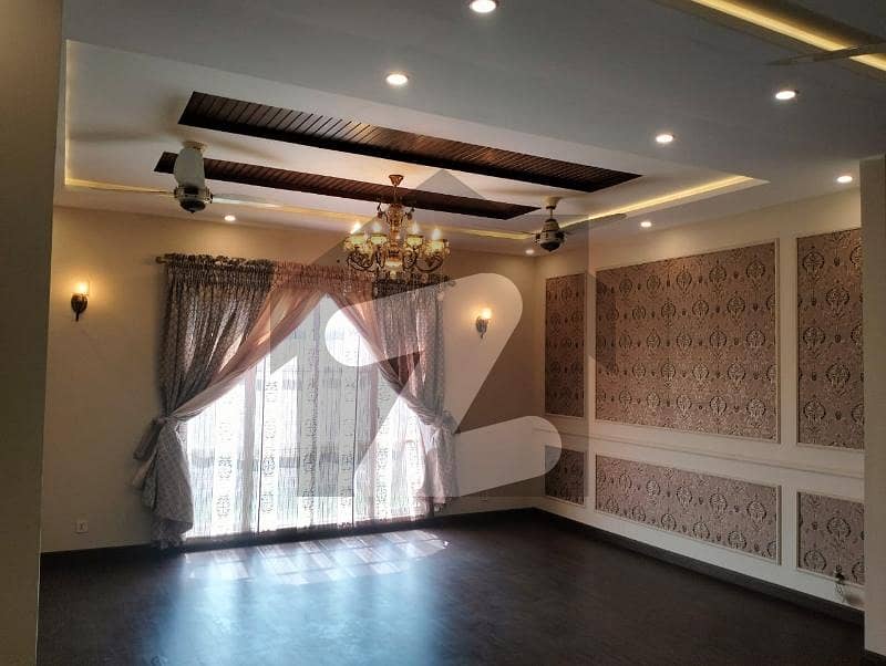 1 KANAL UPPER PORTION AVAILABLE FOR RENT IN LDA AVENUE BLOCK A