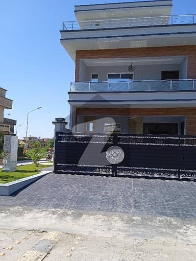 35*70 Luxury Proper corner double unit house for sale in G-13