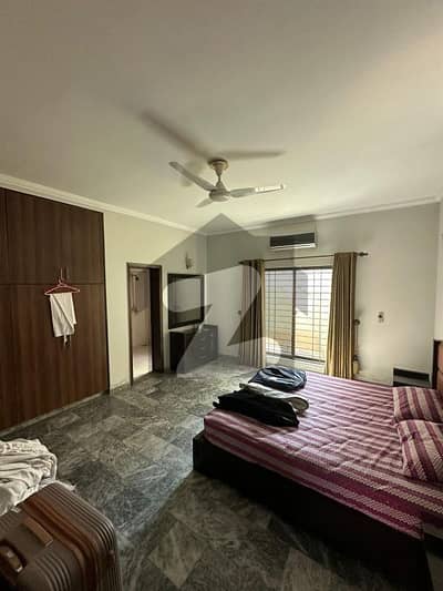 لیک سٹی رائیونڈ روڈ,لاہور میں 5 کمروں کا 1 کنال مکان 2.0 لاکھ میں کرایہ پر دستیاب ہے۔