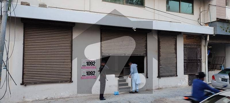 Brand New Ground With Basement Shop For Rent