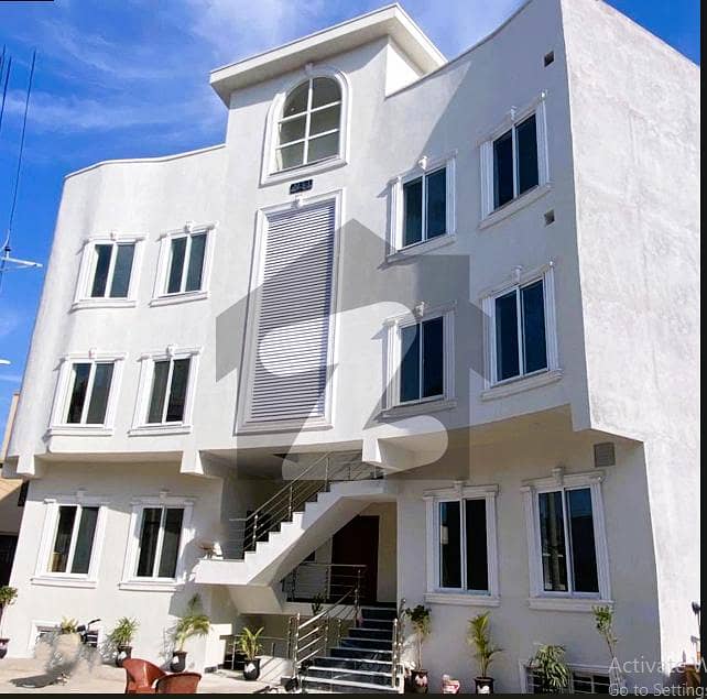 9,600 Sqft New Building for Sale Park Road Islamabad 13 Apartments Parking all Facilities