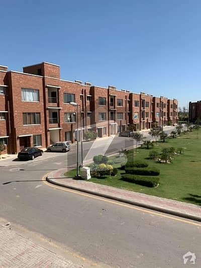 عوامی ولاز - بلاک ڈی عوامی ولاز,بحریہ آرچرڈ,لاہور میں 2 کمروں کا 4 مرلہ فلیٹ 24.0 ہزار میں کرایہ پر دستیاب ہے۔