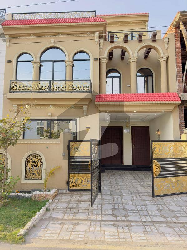 5 Marla House Are Available For Sale in Tulip Extension Block in park view city Lahore
