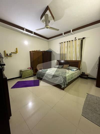 نارتھ ناظم آباد ۔ بلاک این نارتھ ناظم آباد,کراچی میں 4 کمروں کا 10 مرلہ بالائی پورشن 2.5 کروڑ میں برائے فروخت۔