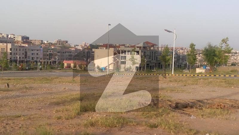 10 Marla Plot Available For Sale In E Block