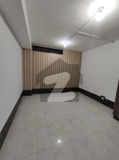 E-11/2 Studio Flat unfurnished available for rent in E-11 Islamabad