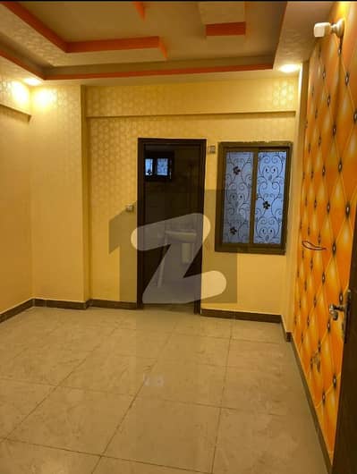 2 BED DD FULLY DECORATED FLAT AVAILABLE FOR SALE AT JAMSHED ROAD KARACHI