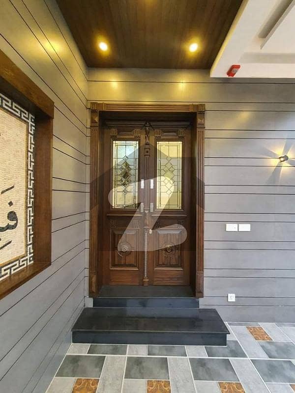 ڈی ایچ اے 9 ٹاؤن ڈیفنس (ڈی ایچ اے),لاہور میں 3 کمروں کا 5 مرلہ مکان 60.0 ہزار میں کرایہ پر دستیاب ہے۔