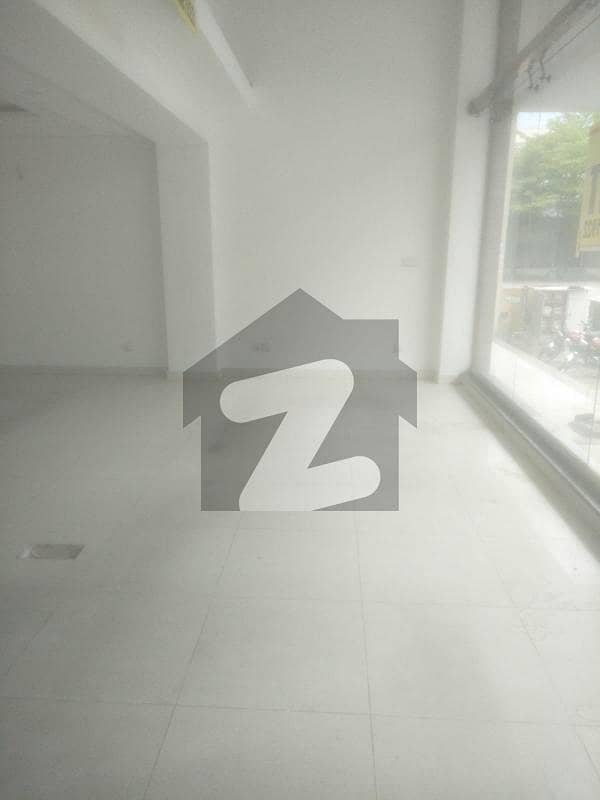 4 Marla Commercial Ground Floor Available For Rent