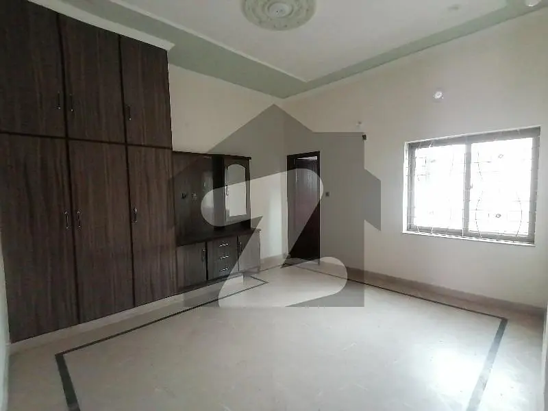 House For Grabs In 10 Marla Allama Iqbal Town