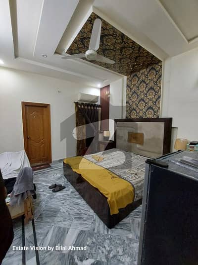 خیابانِ کالونی فیصل آباد میں 4 کمروں کا 9 مرلہ مکان 2.25 کروڑ میں برائے فروخت۔